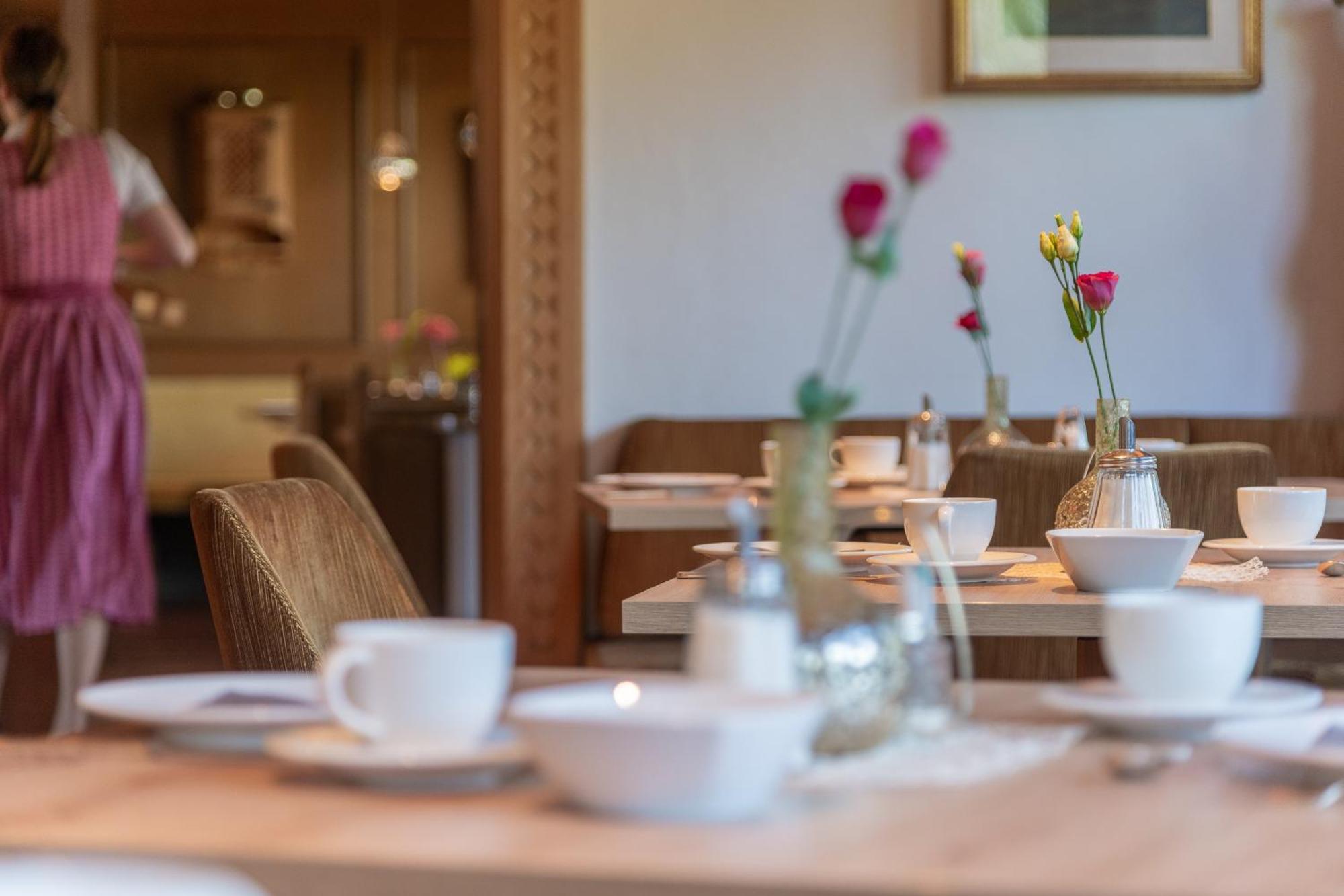 Tirolerin Garni Hotel Termeno Zewnętrze zdjęcie